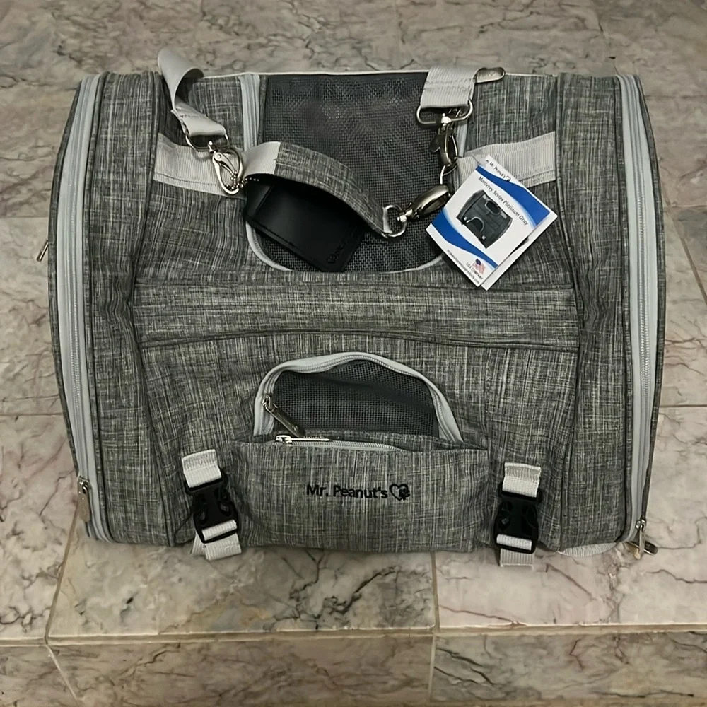 Mr. Peanuts pet carry backpack carrier brand new with tags